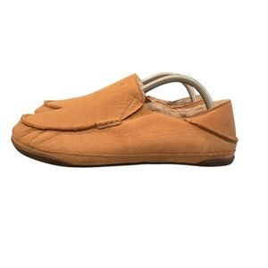 OLUKAI KIPUKA HULA MEN'S  LEATHER SLIPPER. SIZE 9